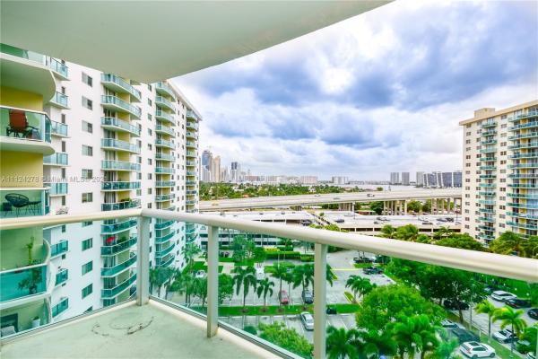 Oceanview B, 19380 Collins Ave #921, Sunny Isles Beach, Florida 33160, image 2