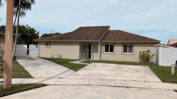 Oak Park, 12419 SW 209th St, South Miami Heights, Florida 33177, image 2