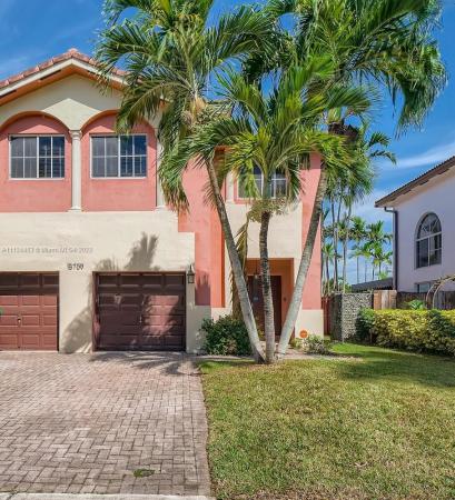 Milon Venture, 15709 SW 138th #15709, Country Walk, Florida 33196, image 2