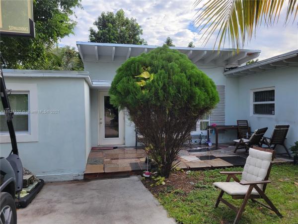 West Miami Shores, 10835 NW 2nd Ct, West Little River, Florida 33168, image 2