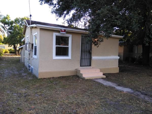 Pinewood Park, 448 NW 94th St, West Little River, Florida 33150, image 2