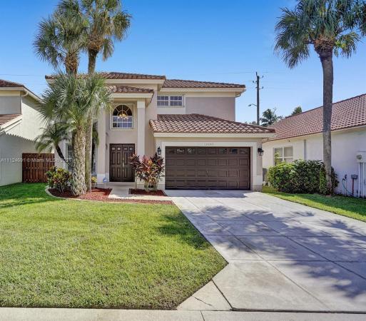 Hidden Lake, 10643 Buttonwood Lake Dr, Boca Raton, Florida 33498, image 2