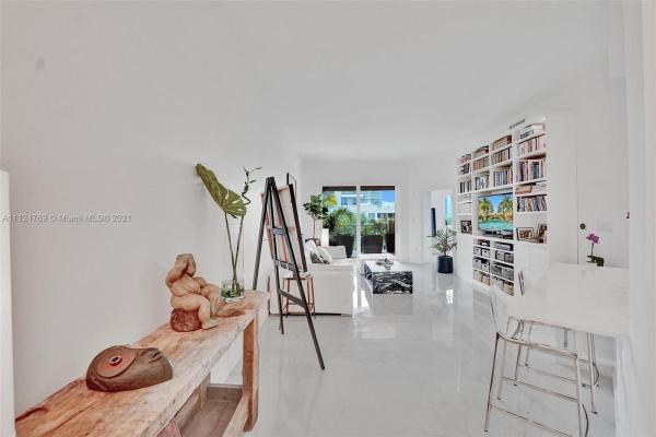 The Courts At South Beach, 140 Meridian Ave #343, Miami Beach, Florida 33139, image 2