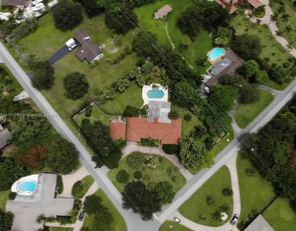 The Falls, 9875 SW 138th St, Kendall, Florida 33176, image 2