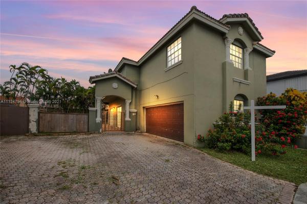 Peral, 9478 SW 154th Ct, The Hammocks, Florida 33196, image 2
