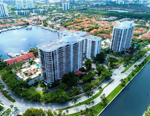 Harborside At The Waterways, 3640 Yacht Club Dr #204, Aventura, Florida 33180, image 2
