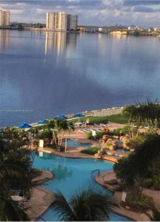 Mystic Pointe Tower 100, 19195 Mystic Pointe Dr #702, Aventura, Florida 33180, image 2