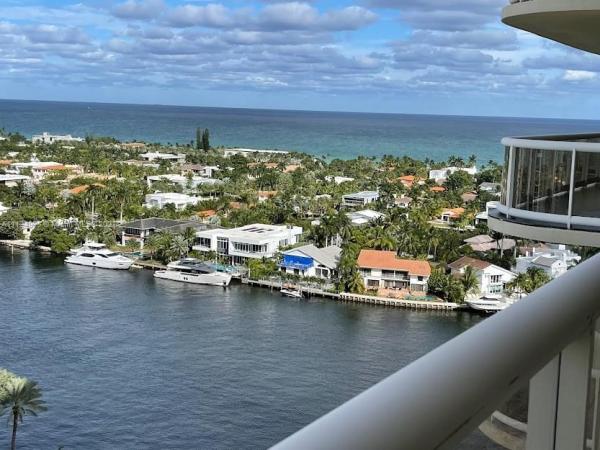 Terraces North Turnberry, 20191 E Country Club Dr #1903, Aventura, Florida 33180, image 2