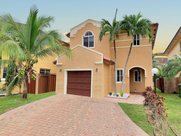Meghans Place, 2621 NE 41st Cir, Homestead, Florida 33033, image 2