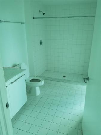 MarinaBlue, 888 Biscayne Blvd #2212, Miami, Florida 33132, image 2