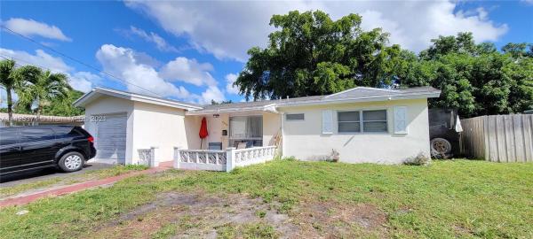 North Gate Estates, 3250 NW 33rd Ave, Lauderdale Lakes, Florida 33309, image 2