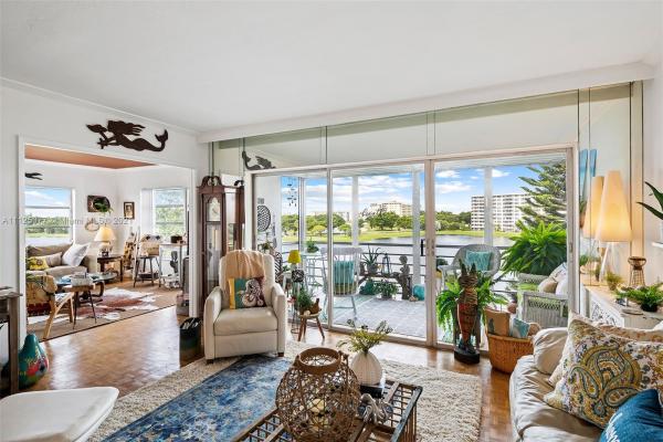 Palm-Aire Country Club 1, 2751 N Palm Aire Dr #510, Pompano Beach, Florida 33069, image 2