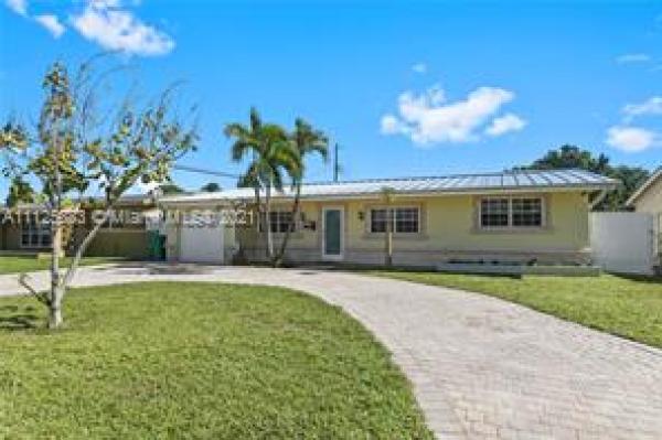 2321 Sabal Palm Dr, Miramar, Florida 33023, image 2