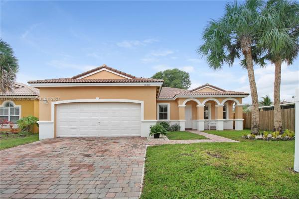 Keys Landing, 1320 SE 17th Ave, Homestead, Florida 33035, image 1