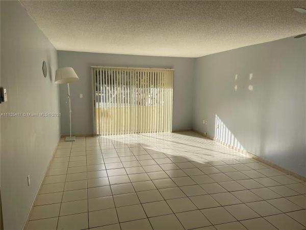 Capri Gardens, 11905 NE 2nd Ave #C103, North Miami, Florida 33161, image 2