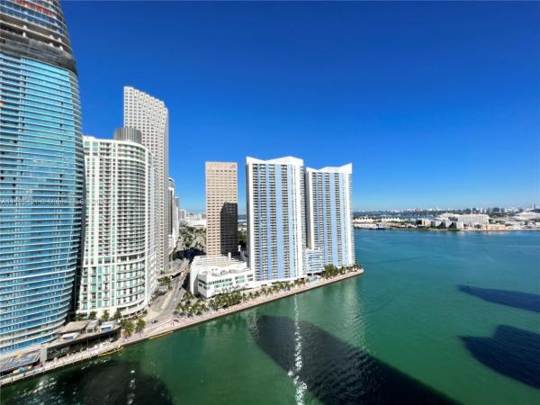 Carbonell, 901 Brickell Key Blvd #2706, Miami, Florida 33131, image 2