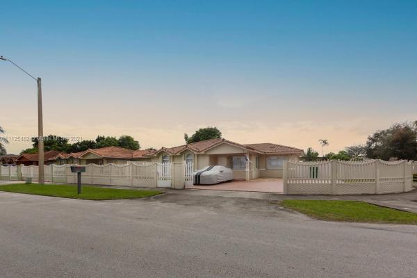 Torrent, 11380 SW 180th St, West Perrine, Florida 33157, image 2