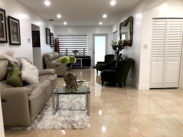 Coral Villas, 3219 SW 64th Ave, Coral Terrace, Florida 33155, image 2