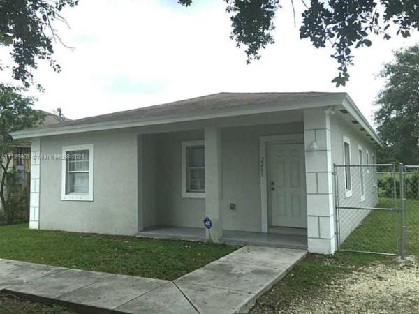 North Ridgeway Park, 2261 NW 87th St, West Little River, Florida 33147, image 2