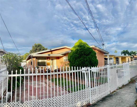 Riverside Farms, 924 NW 23rd Ave, Miami, Florida 33125, image 1