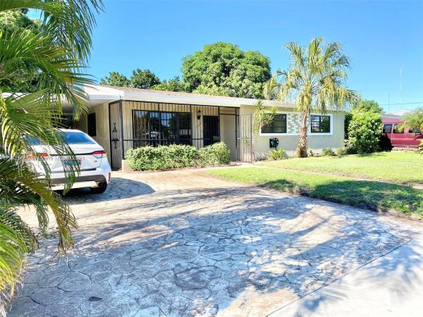 Norwood, 18630 NW 10th Ave, Miami Gardens, Florida 33169, image 2