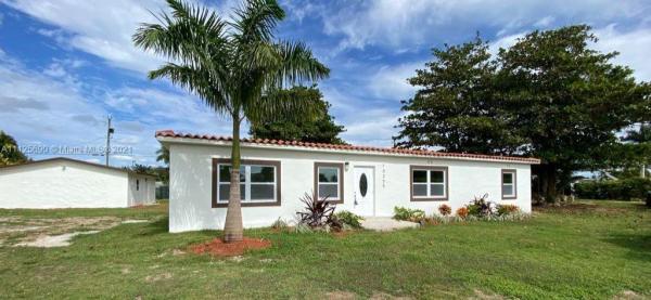 Leisure City Residential, 15355 Jackson Dr, Leisure City, Florida 33033, image 2