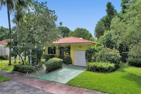Coconut Grove, 322 Sarto Ave, Coral Gables, Florida 33134, image 2