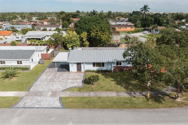 Southern Estates, 12233 SW 32nd Ter, Tamiami, Florida 33175, image 2