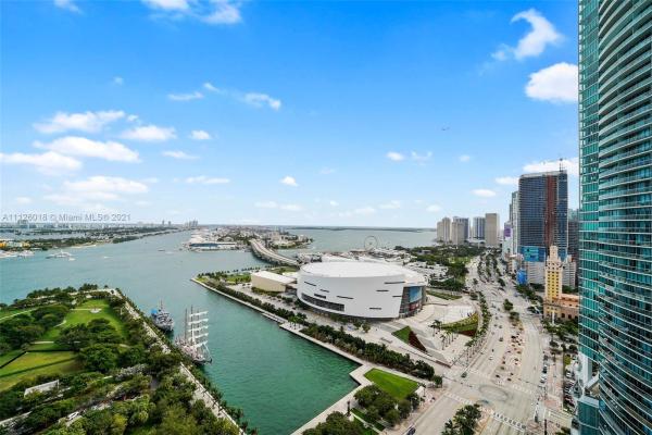 900 Biscayne Bay, 900 Biscayne Blvd #3204, Miami, Florida 33132, image 2