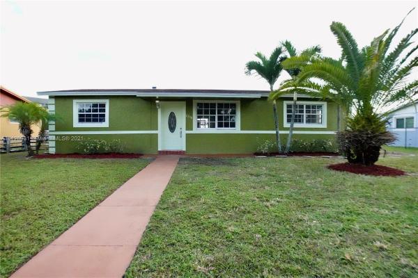 Lake Lucerne, 2350 NW 204th St, Miami Gardens, Florida 33056, image 2