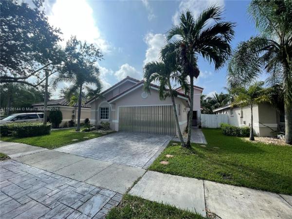 Tiffany Cove At Silver Lakes, 17610 SW 4th Ct, Pembroke Pines, Florida 33029, image 1