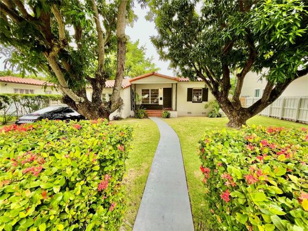 Brickell Estates, 801 SW 25th Rd, Miami, Florida 33129, image 2