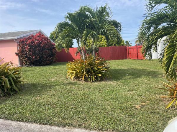 26314 SW 126th Ct, Unincorporated Dade County, Florida 33032, image 2