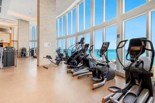 Tdr Tower 2, 15901 Collins Ave #402, Sunny Isles Beach, Florida 33160, image 2