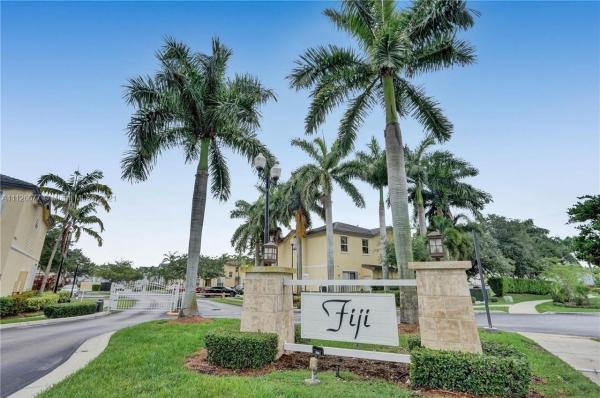 Fiji, 134 SE 28th Ter #4, Homestead, Florida 33033, image 2