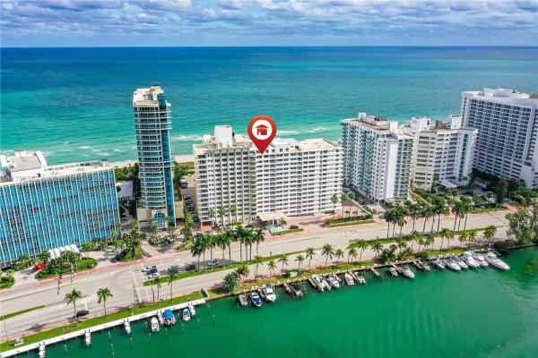 The Carriage Club, 5005 Collins Ave #306, Miami Beach, Florida 33140, image 2