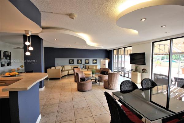 Dorset House, 2500 NE 135th St #C711, North Miami, Florida 33181, image 2