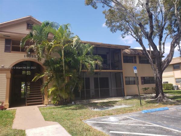Countryside Village, 18995 NW 62nd Ave #108, Country Club, Florida 33015, image 2