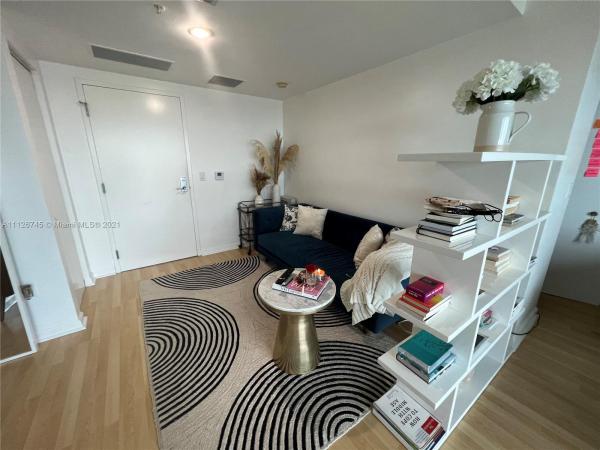 Latitude On The River, 185 SW 7th St #2700, Miami, Florida 33130, image 2
