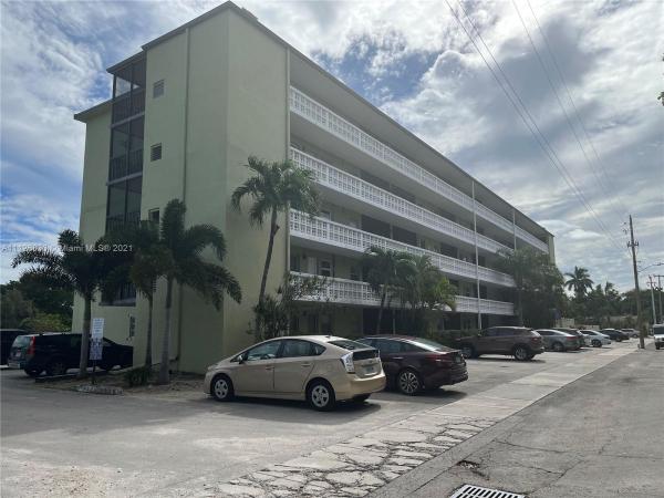 Santa Monica, 1425 Arthur St #208B, Hollywood, Florida 33020, image 2