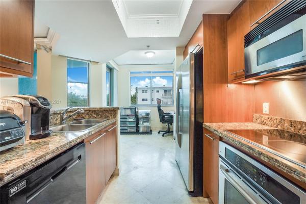 The Cosmopolitan Residences On South Beach, 110 Washington Ave #2415, Miami Beach, Florida 33139, image 2