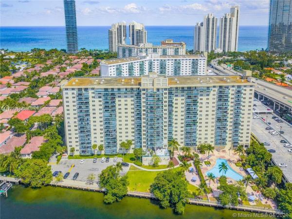 Oceanview A, 19390 Collins Ave #208, Sunny Isles Beach, Florida 33160, image 2
