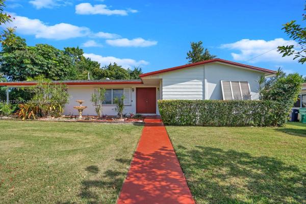 Palmetto Country Club Estates, 16025 SW 98th Ct, Palmetto Estates, Florida 33157, image 2