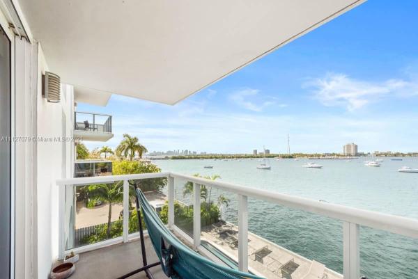 The Islander Club, 7928 West Dr #310, North Bay Village, Florida 33141, image 2