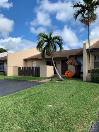 Devon Aire Villas, 11553 SW 124th Ct, The Crossings, Florida 33186, image 2