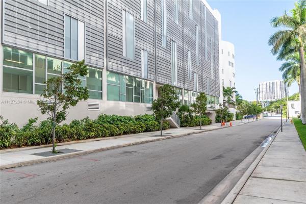 Biscayne Beach, 2900 NE 7th Ave #TH101, Miami, Florida 33137, image 1