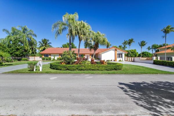 12815 SW 188th St, South Miami Heights, Florida 33177, image 2