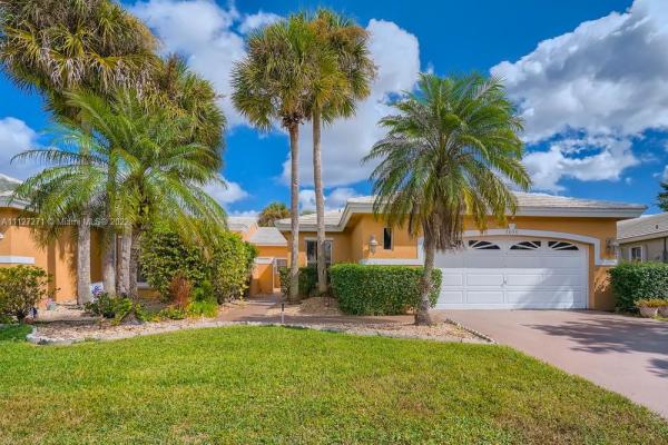 Lakefield South, 2650 Neaton Ct, Wellington, Florida 33414, image 2