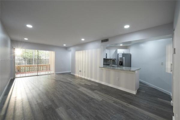 Soleil At Fontainebleau, 9731 Fontainebleau Blvd #F108, Fountainebleau, Florida 33172, image 2