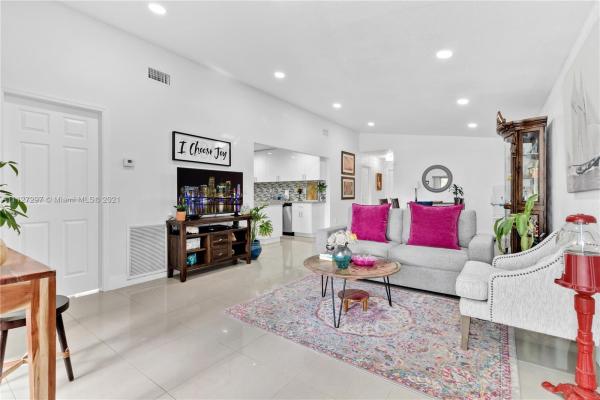 Snapper Village, 6604 SW 114th Pl #F72, Kendall, Florida 33173, image 2